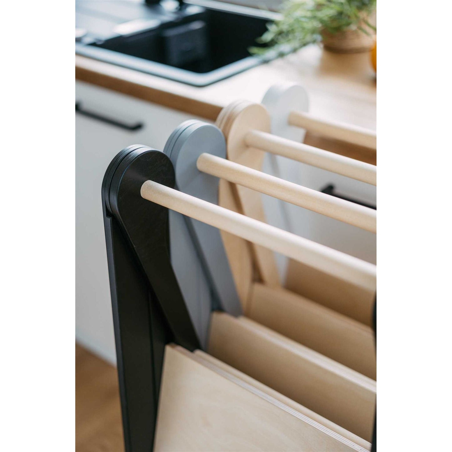 Foldable Kitchen Tower With Removable Rail