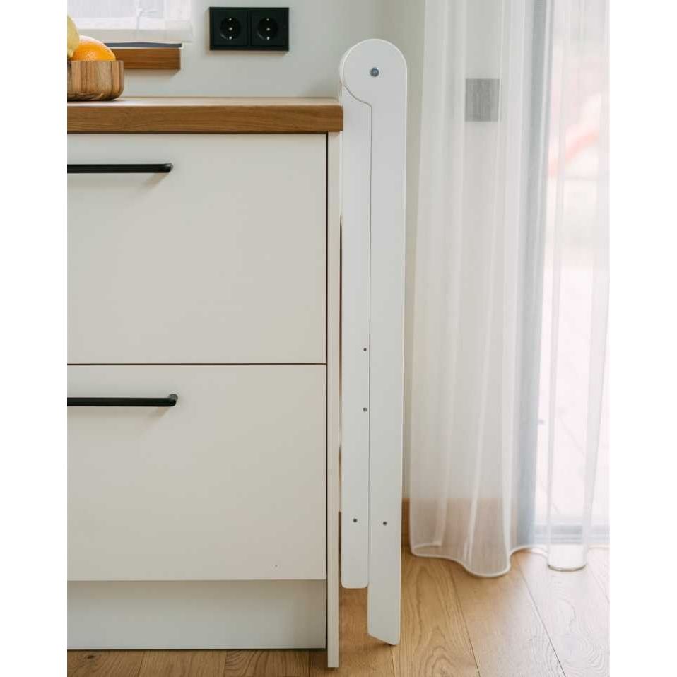 Foldable Kitchen Tower With Removable Rail