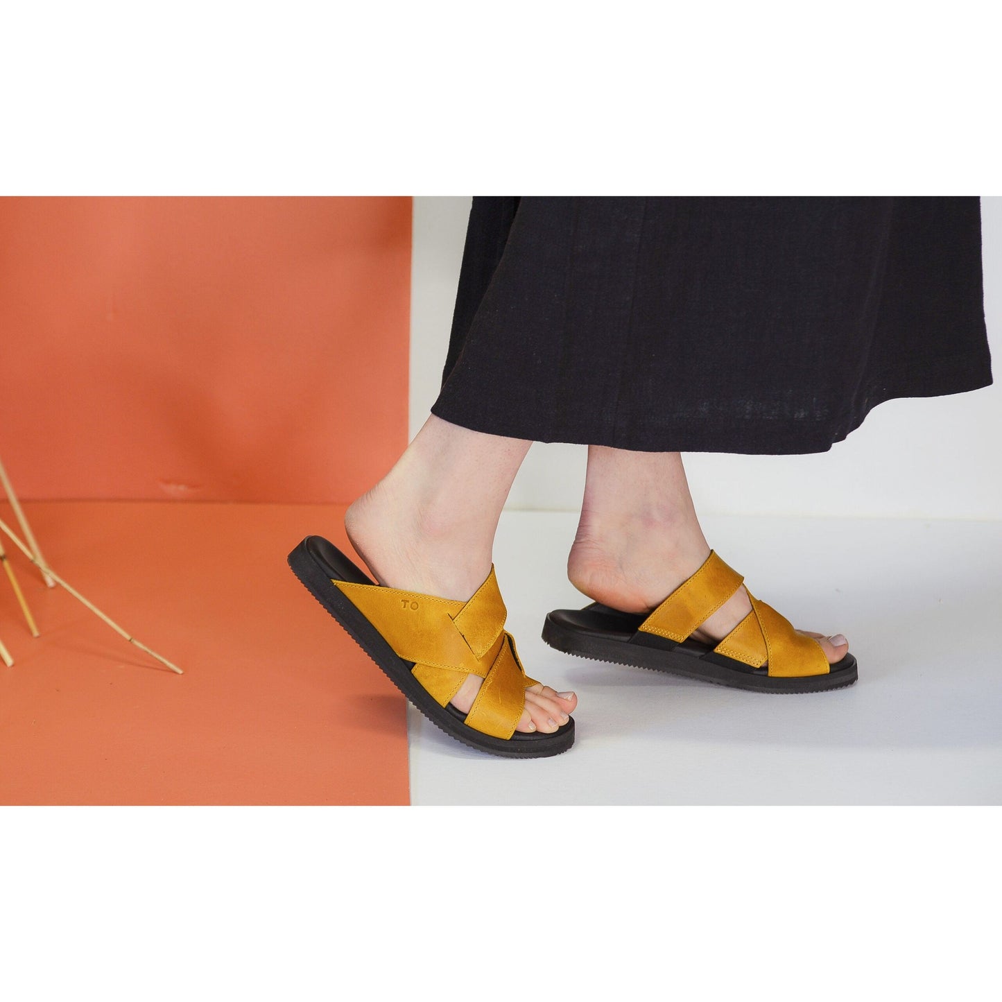 Helsinki Sandals for Her - Ocre