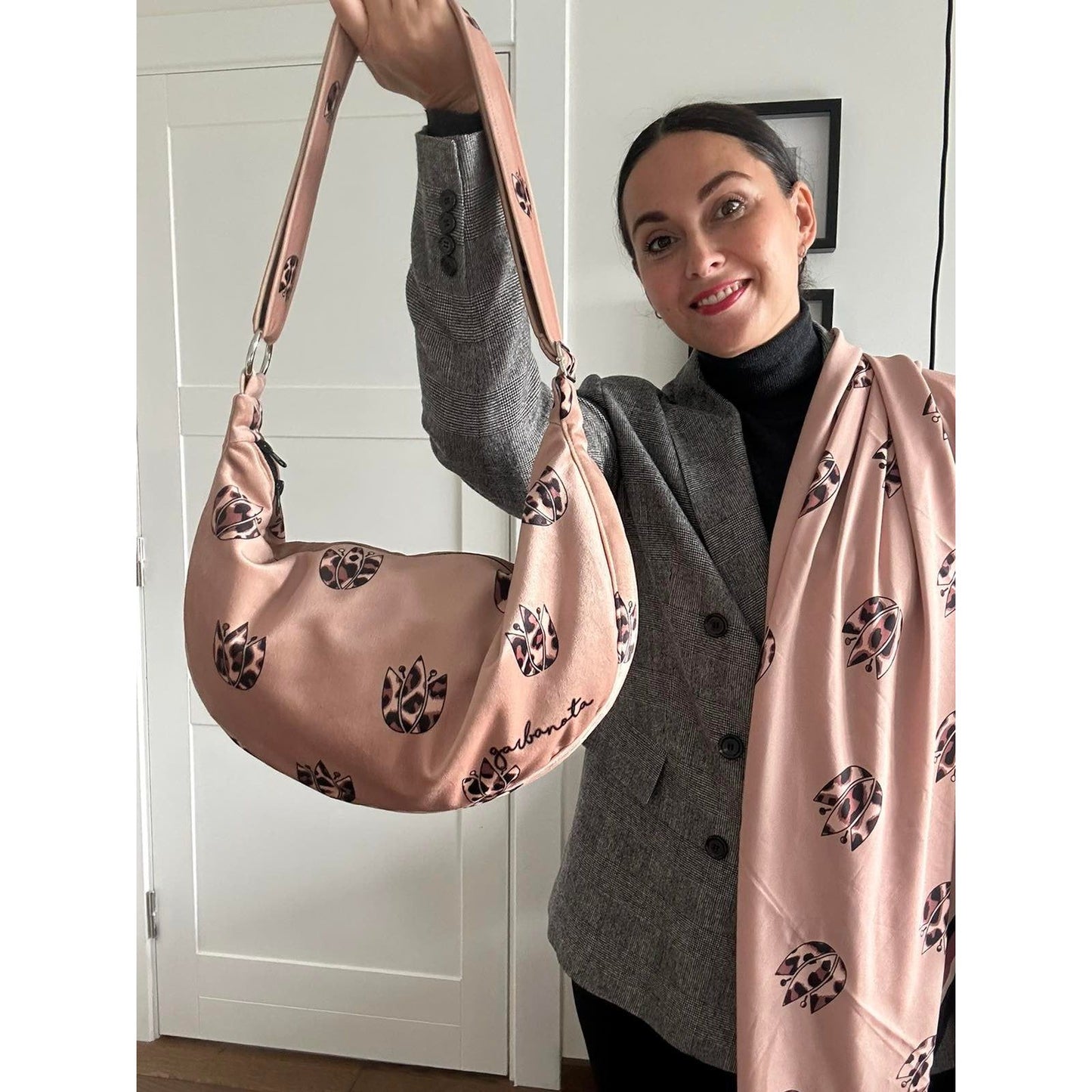 Hobo Bag - Brown Leopard Tulips