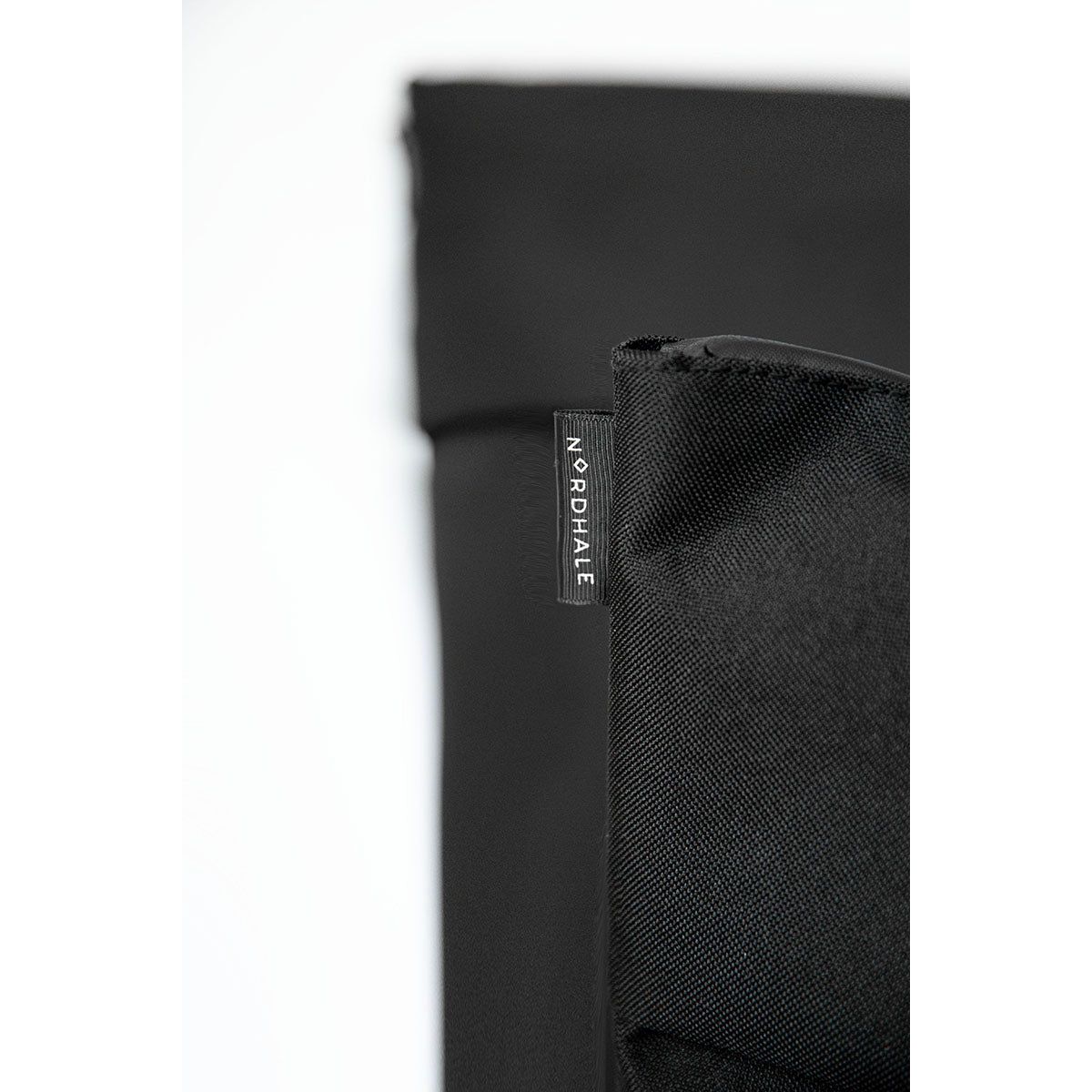 HØLAR Weatherproof Backpack