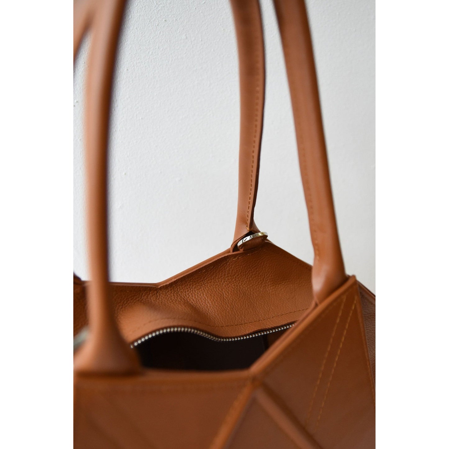 Leather Handbag Nova