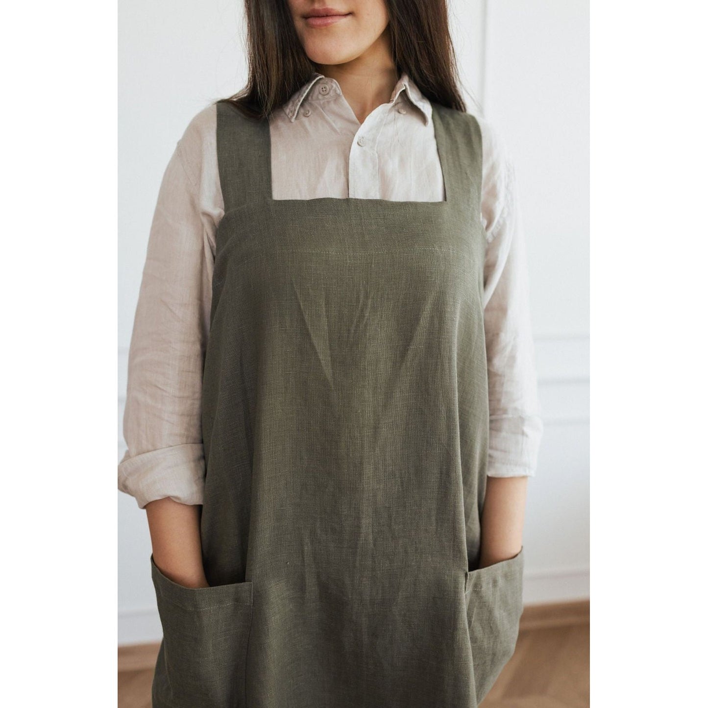Linen Crossed Back Apron