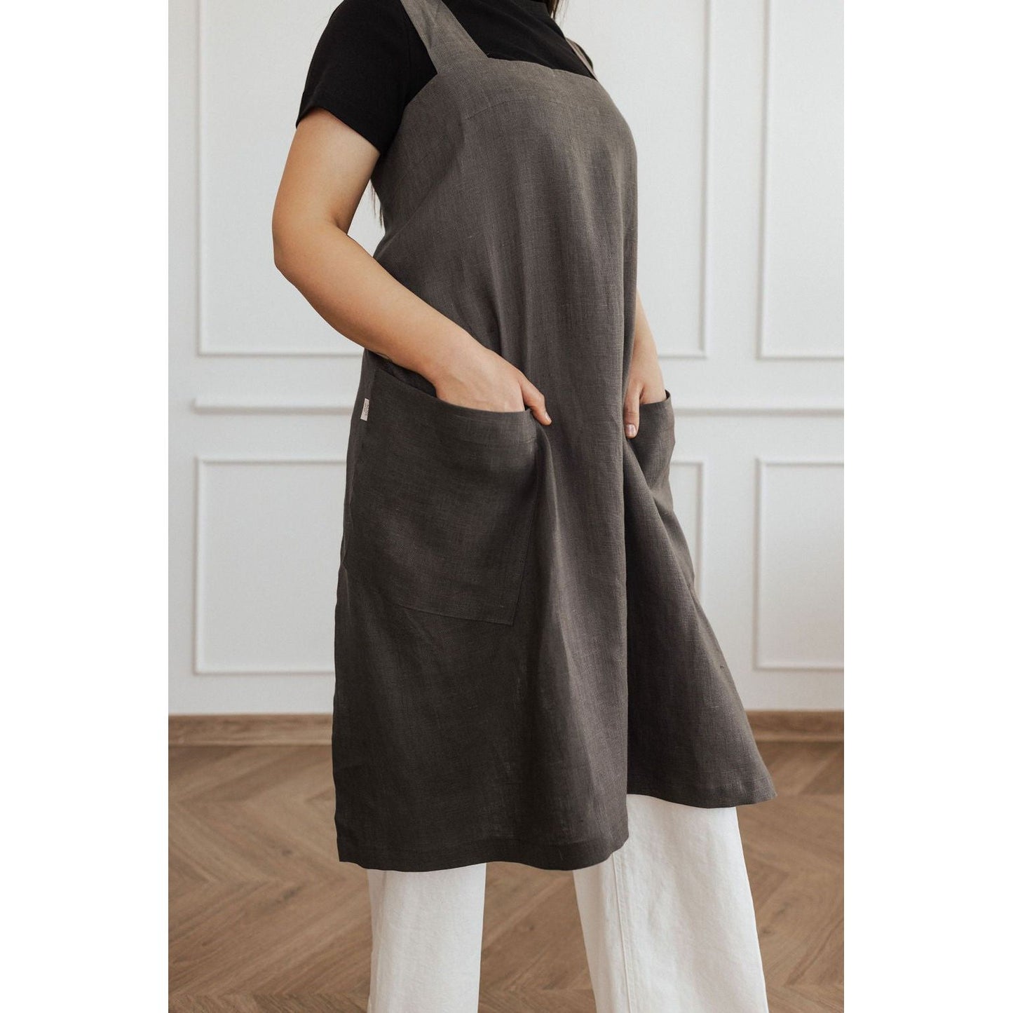 Linen Crossed Back Apron