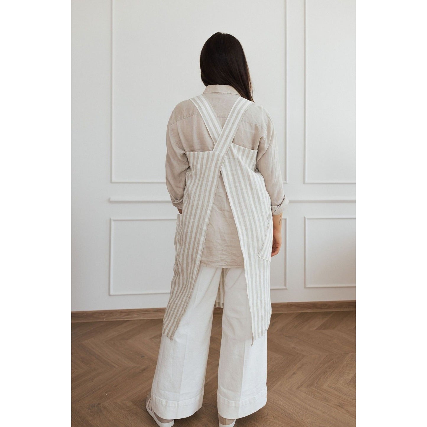 Linen Crossed Back Apron