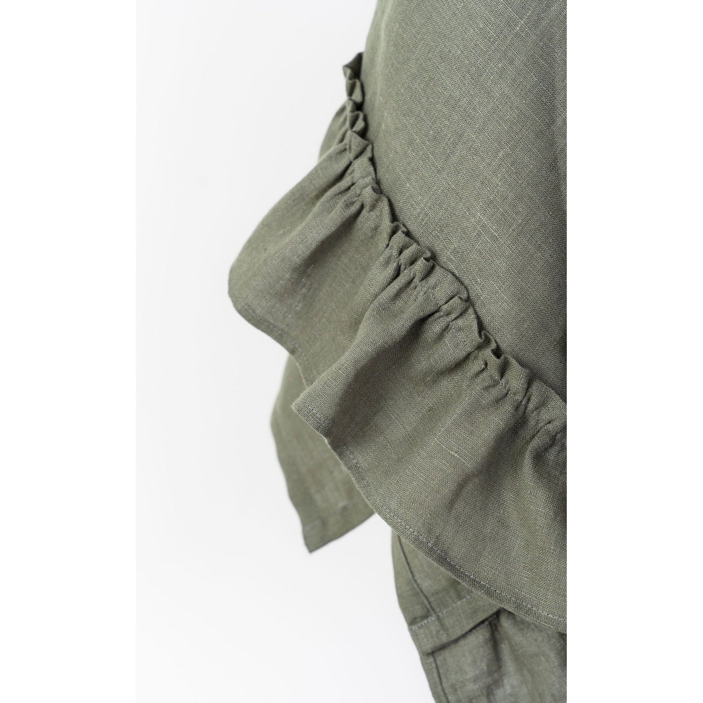 Linen Kitchen Towel With Ruffles
