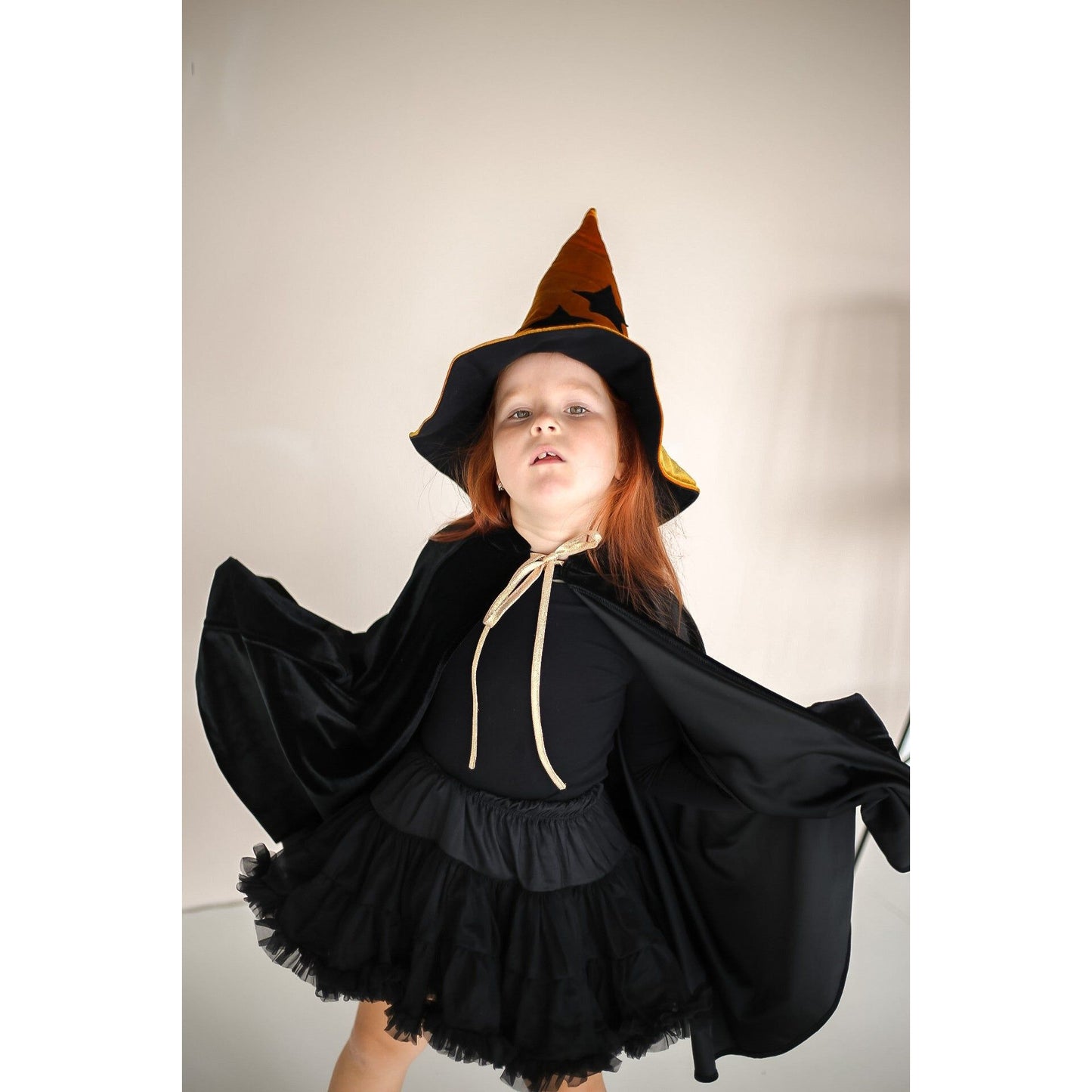 Magic Cape Costume - Black Riding Hood