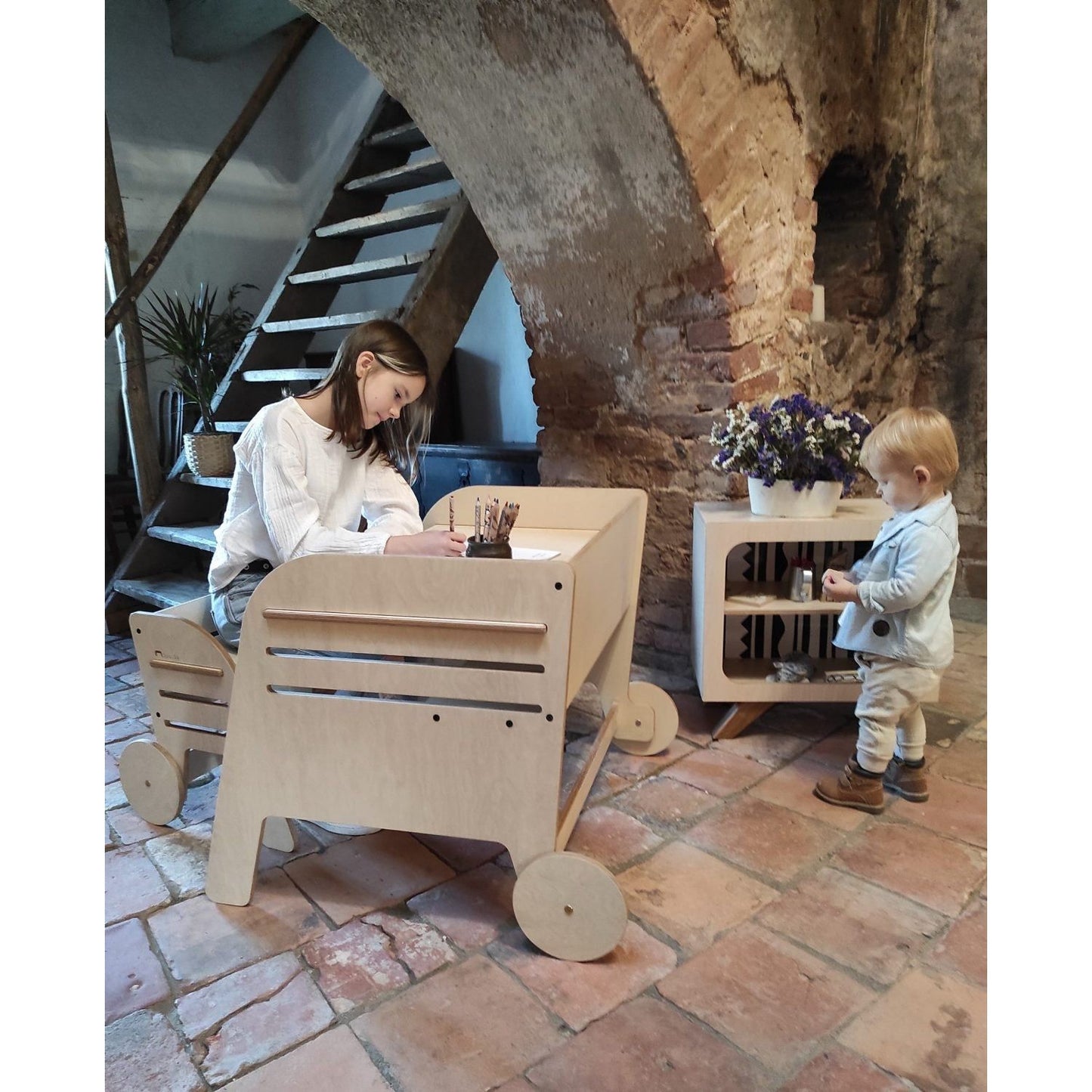 Montessori Table and Chair Set - Wagon Wheel