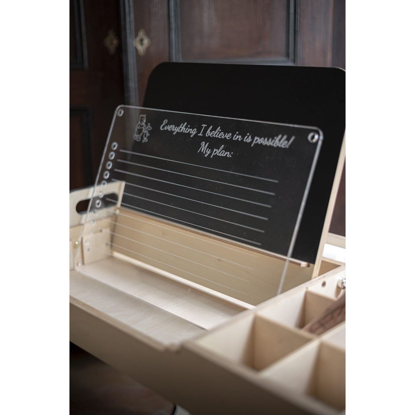 Multisensory Art Table/Desk Julle