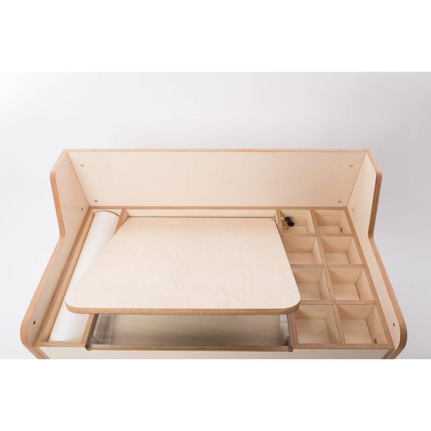 Multisensory Art Table/Desk Luula