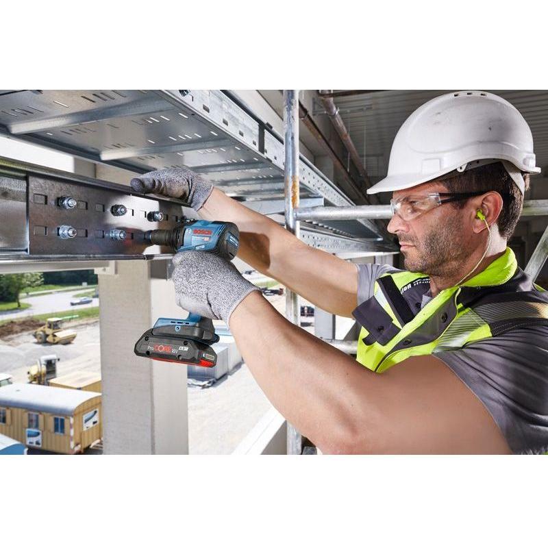 Akkumutterinväännin iskevä Bosch GDS 18V-210 C