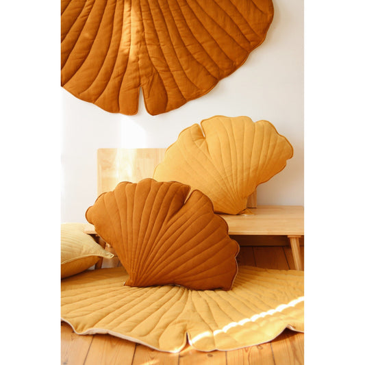 Organic Cotton and Linen Ginkgo Leaf Playmat - Caramel