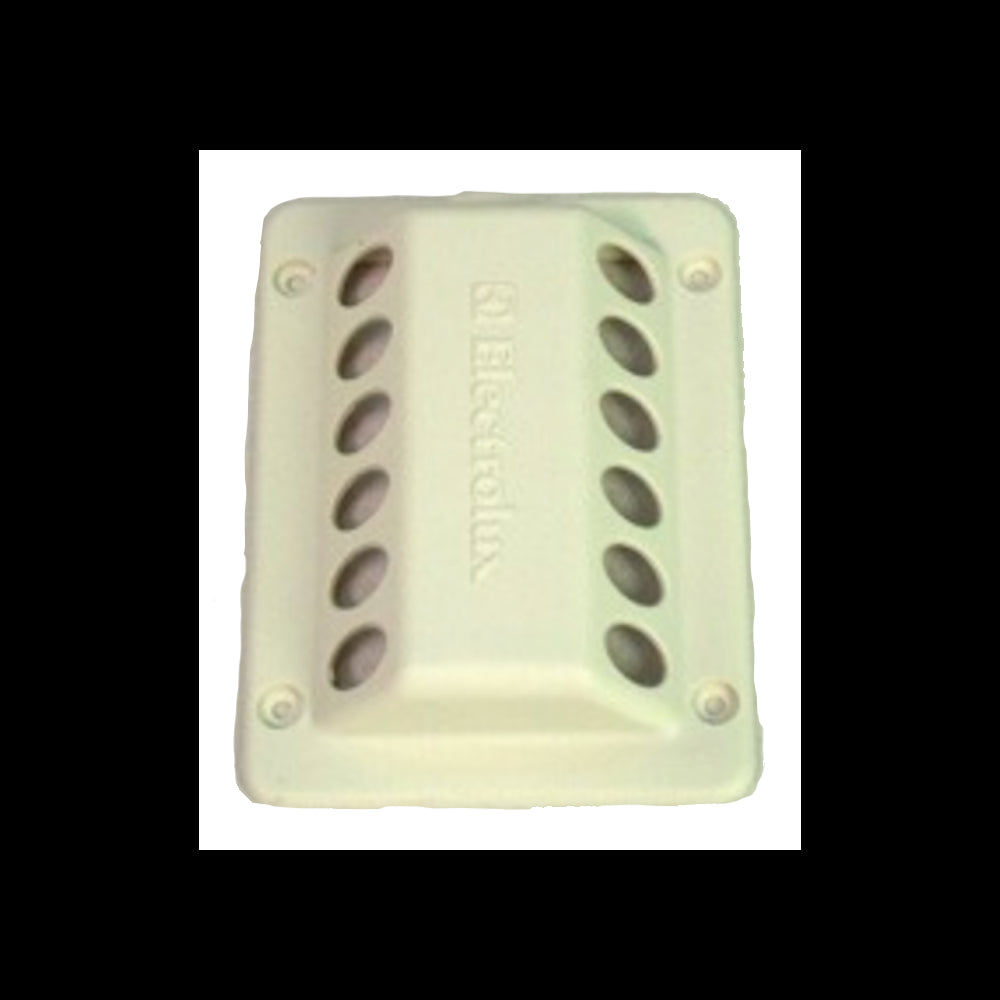 Pakoputken pää 121x89mm beige poistoilmaritilä 2951055009 | 295105510 | 7332464343724 | Kotikauppa | Dometic