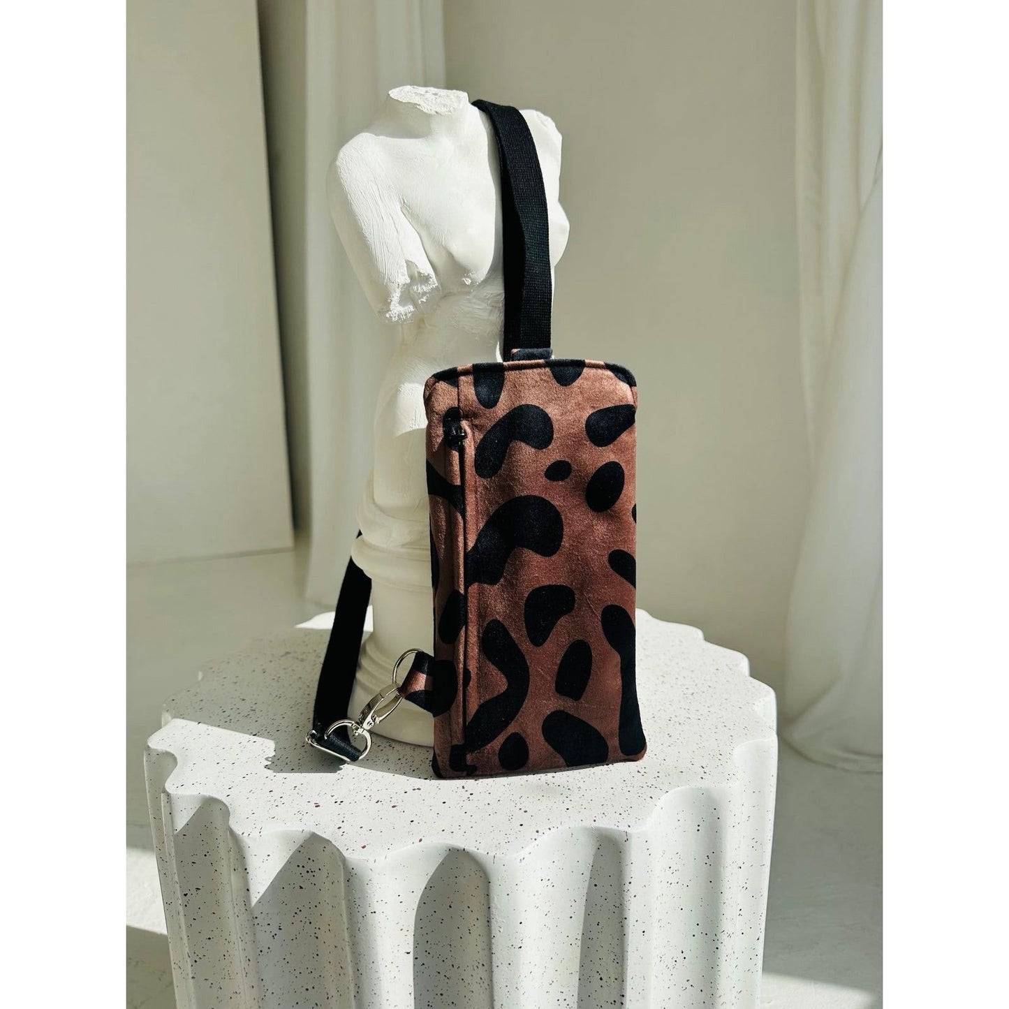 Phone Bag - Classic Leopard