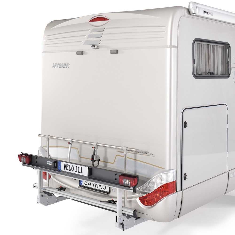 Polkupyöräteline Velo III, 2 pyörälle johtosarja 13 nap pistoke ja valot - Kotikauppa