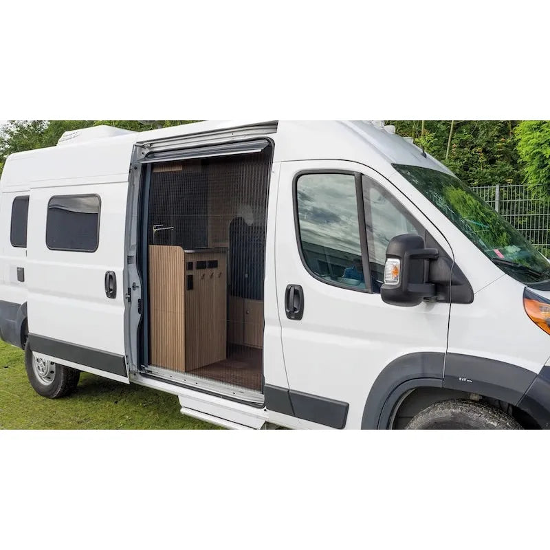 Remis hyttysverho REMIcare, MAN TGE 2019 -> VW Crafter 2017-> | 10084158 | | Kotikauppa | Remis