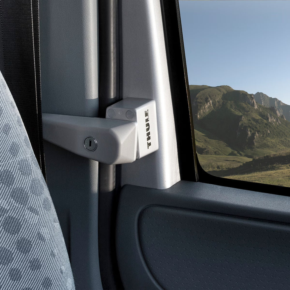 Thule lisälukko ohjaamon oveen Ducato/Jumper/Boxer/Transit - Kotikauppa
