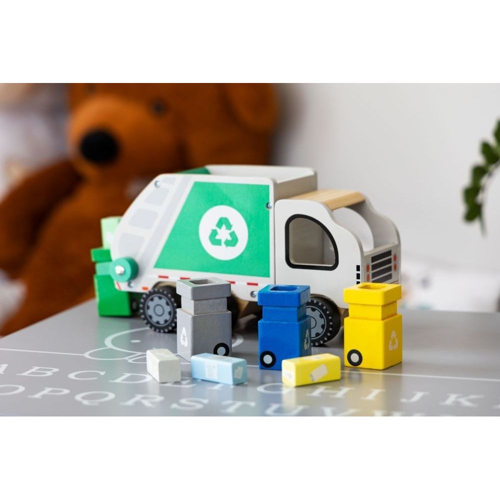 Puinen kierrätysauto