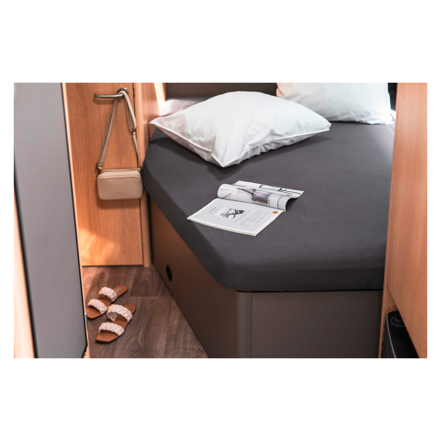Walra-aluslakana queen size -sängylle antrasiitti
