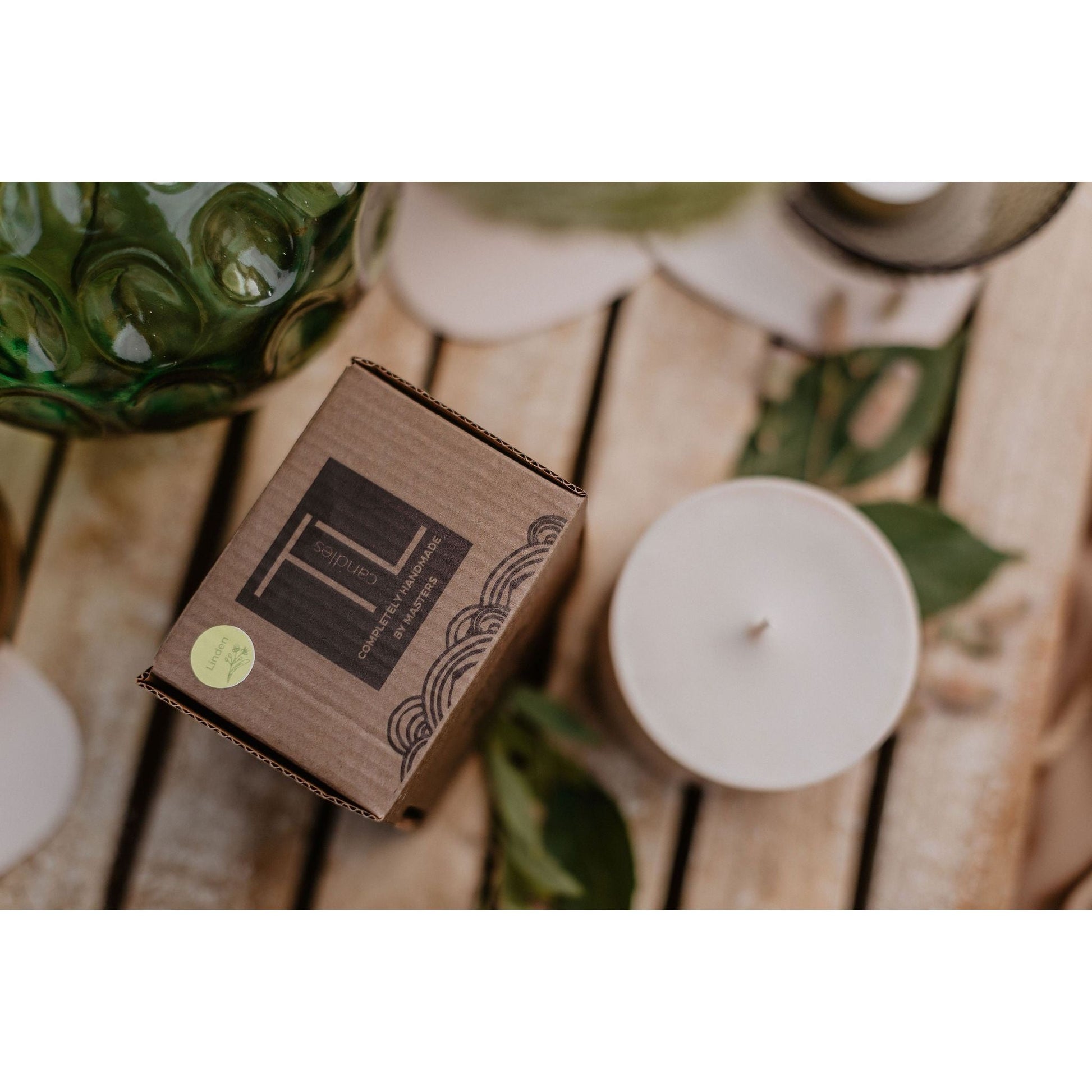 Hand-made Soy Wax Candle with Linden Flower & Honey Scent