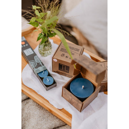 Hand-made Soy Wax Candle with Amber Scent