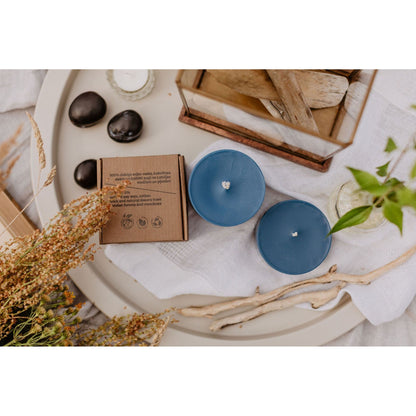 Hand-made Soy Wax Candle with Amber Scent