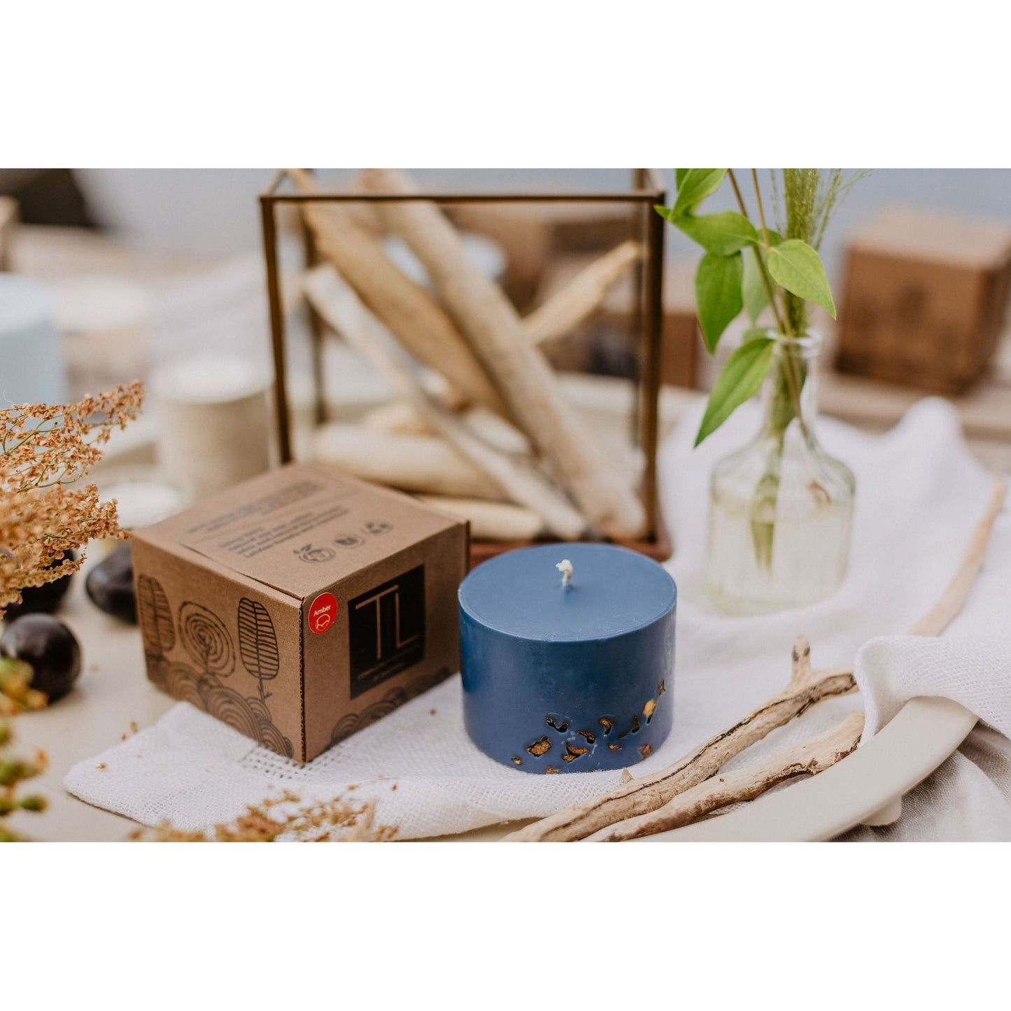 Hand-made Soy Wax Candle with Amber Scent