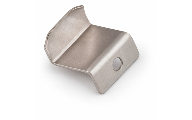 Polyvision AERO -ikkunoiden kiinnikkeet seinämän paksuuksille 24–33 mm