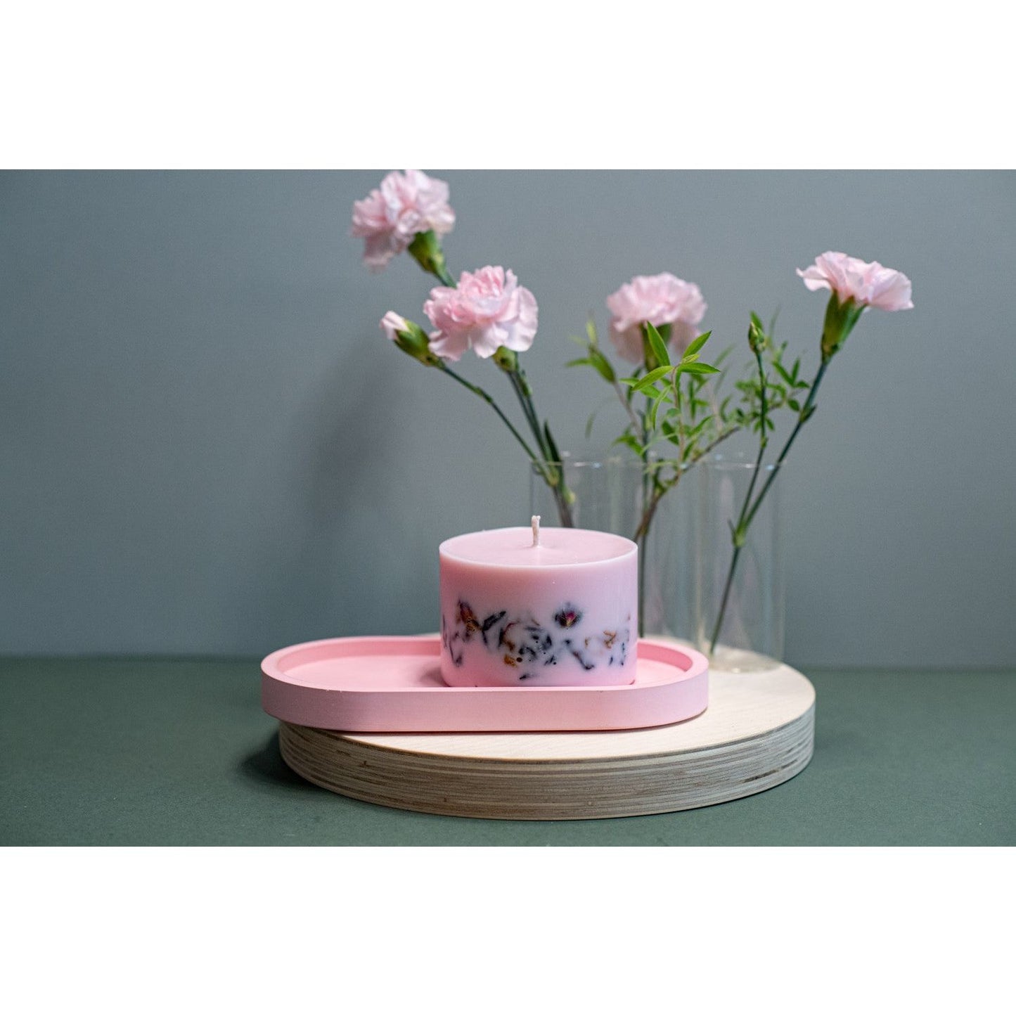 Hand-made Soy Wax Candle with Peony Scent