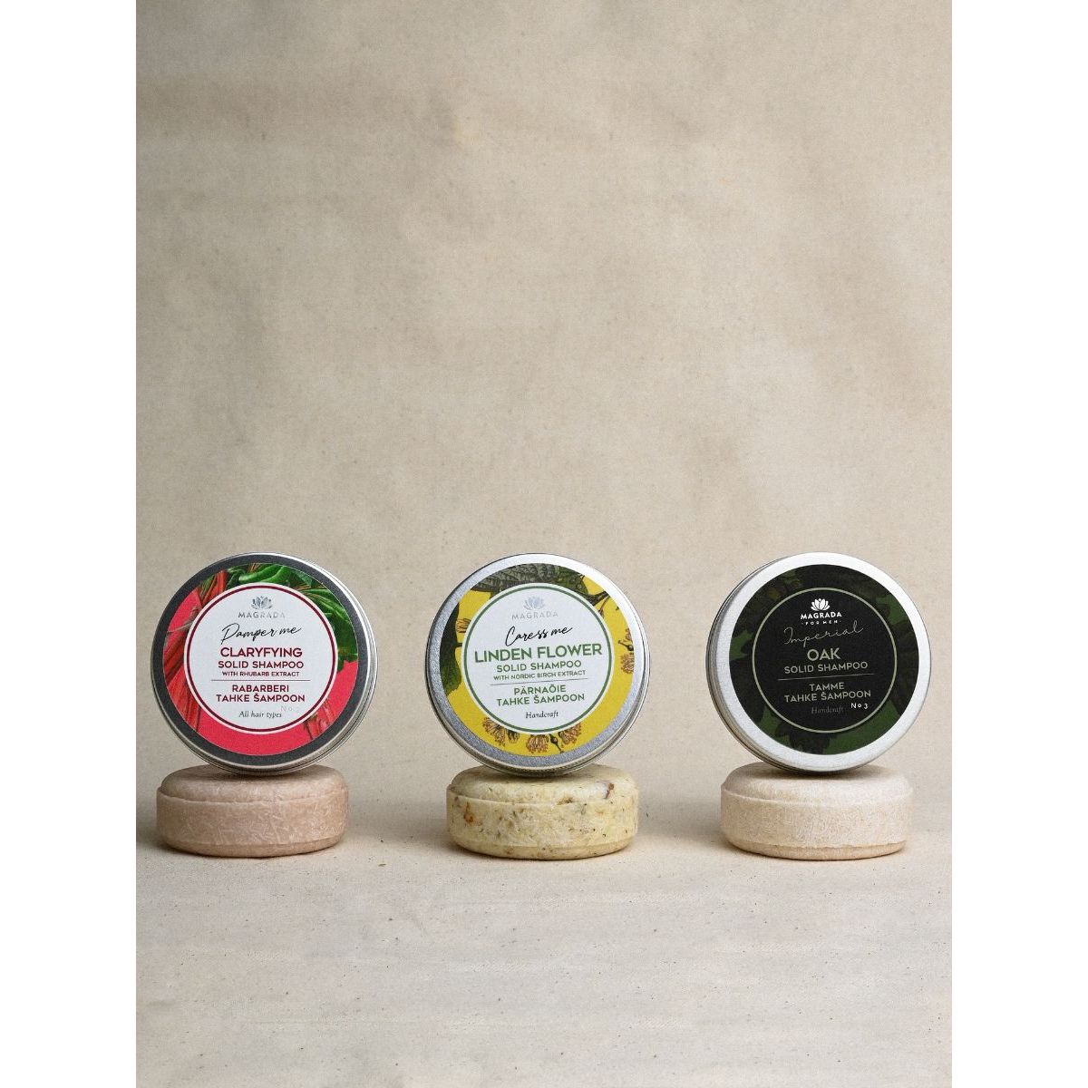 Clarifying Solid Shampoo With Rhubarb Extract