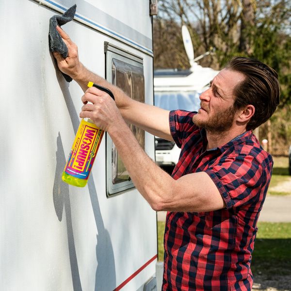 WOSHUP! Camping Exterior Cleaner -matkailuajoneuvojen puhdistusaine 1 l