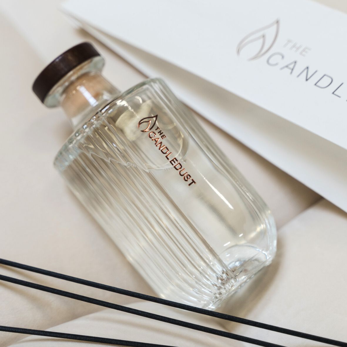 Luxurious Huonetuoksutikut 500ml - Champagne Rhubarb