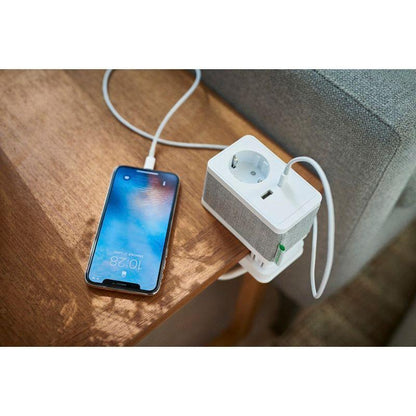 ASENNUSTARVIKE UNICA SYSTEM+ PÖYTÄYKS. S SCHUKO+USBA/C VALKOINEN