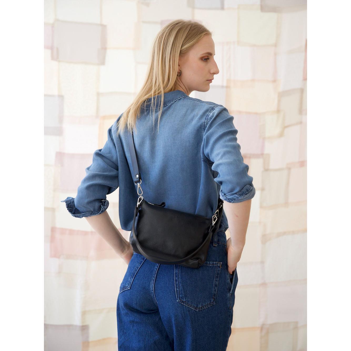 TOMMY leather bag with two handles - Black
