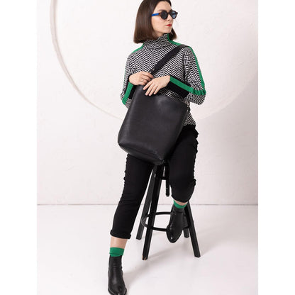 ADDISON Leather Tote - Black