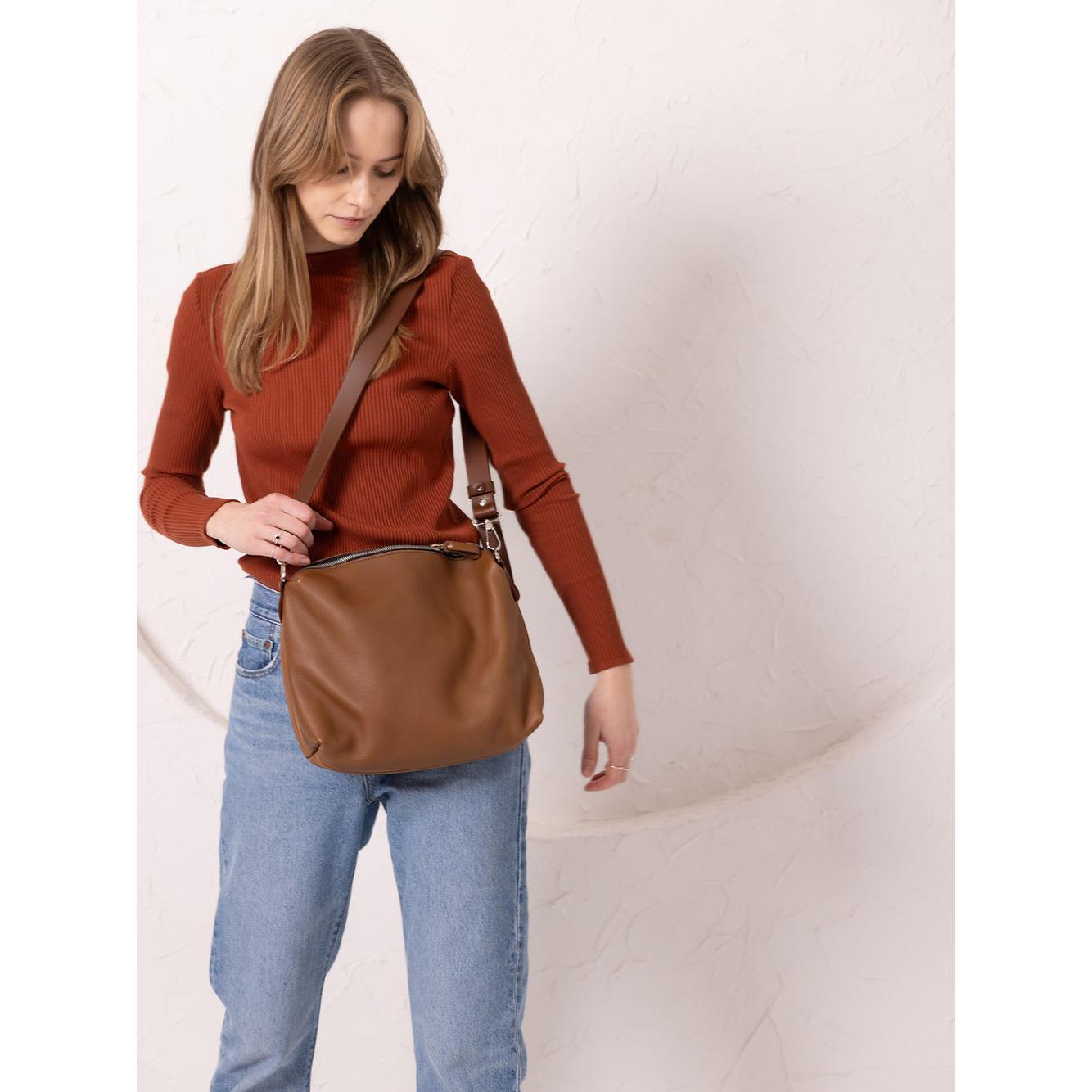 ROBIN Leather Handbag Large - Camel Brown