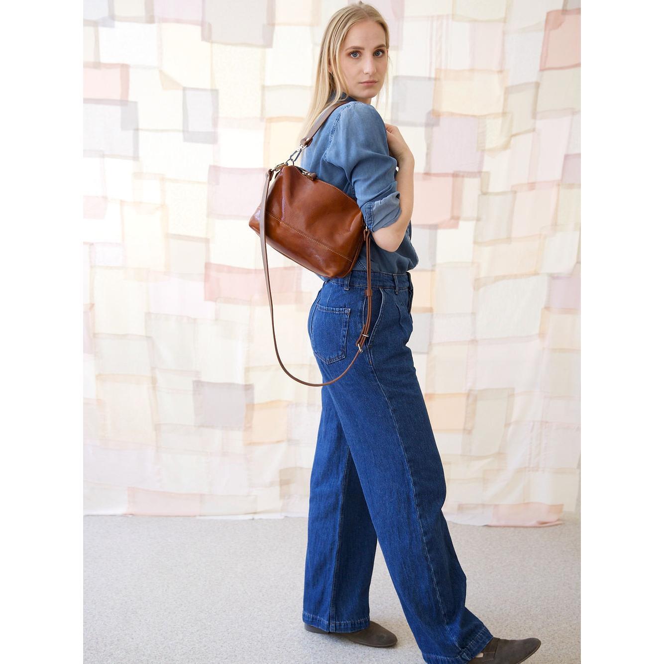ROBIN Leather Handbag with Two Handles - Ginger Brown
