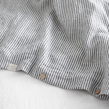 Pellava pussilakanasetti - Thin Black Stripes (Parivuode) - Linen Tales