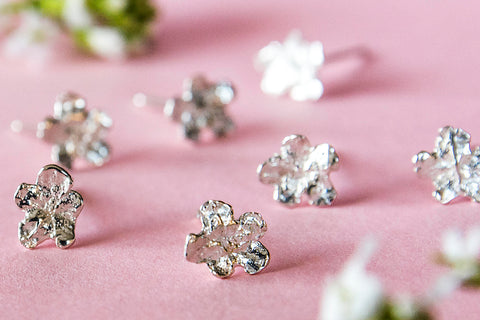 Agnes Veski Jewellery Logo