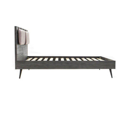 Capella sänky 140cm + 2 yöpöytää CAPQ01 + CAPL02x2 - Kotikauppa