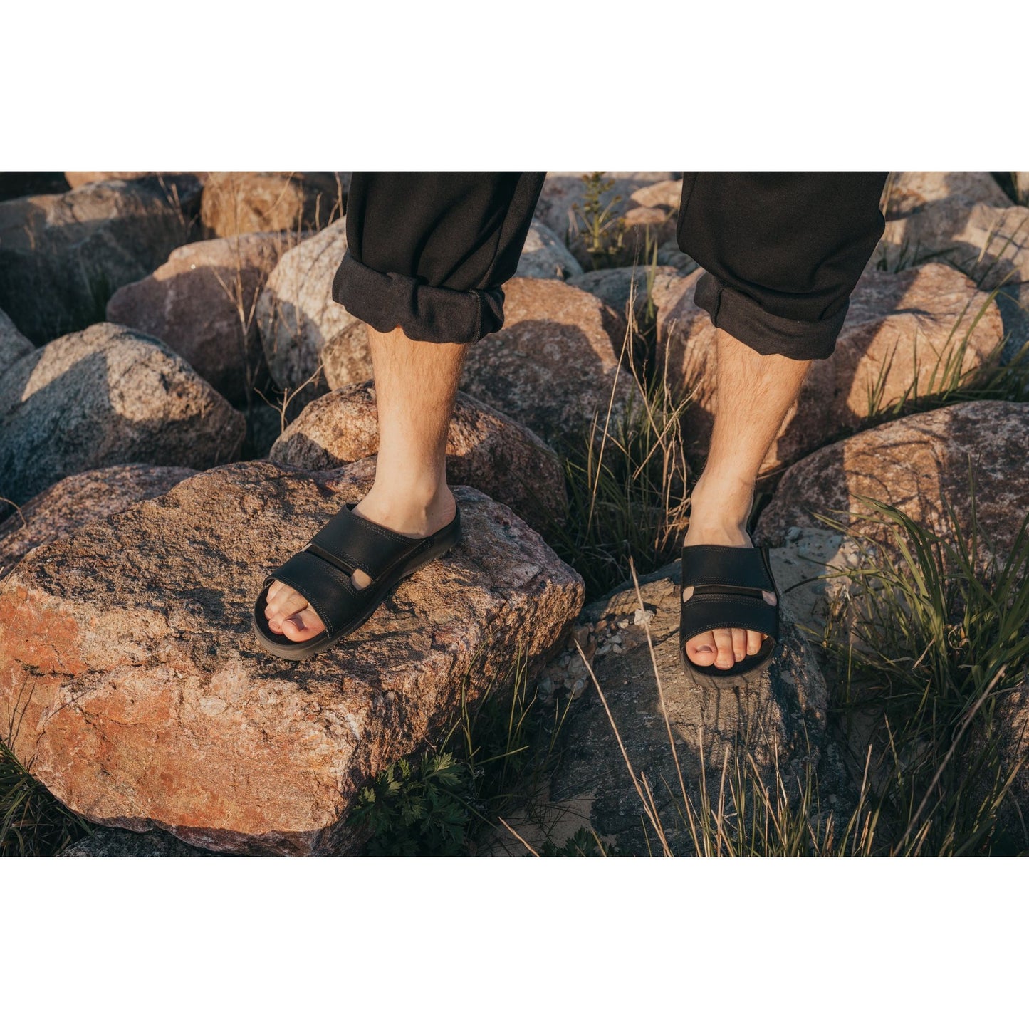 Miku Sandals - Black