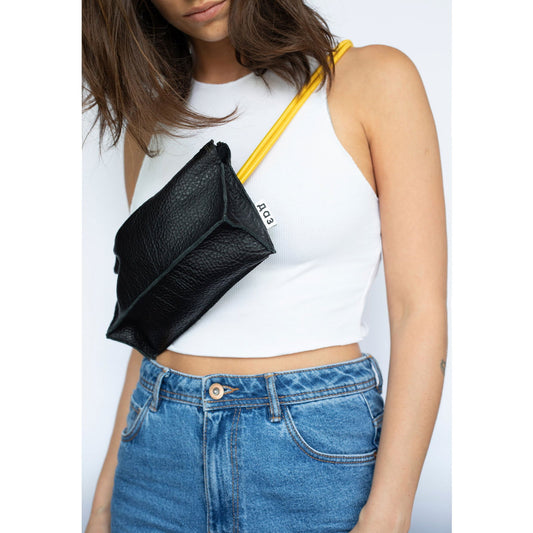 Handmade Leather Bum Bag - Black and Yellow - Kotikauppa