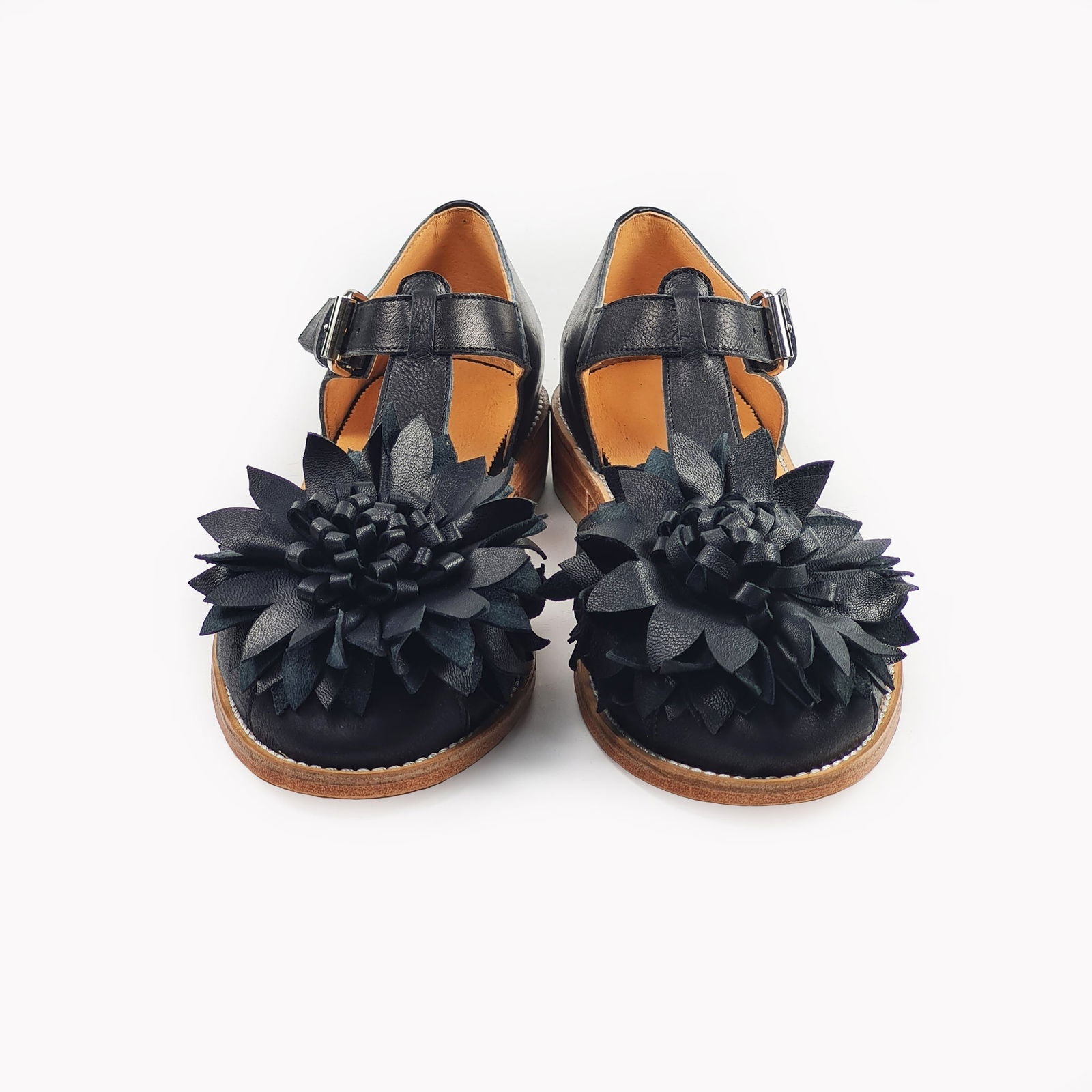 Handmade Leather Fisherman Sandals - Black Flower - Kotikauppa