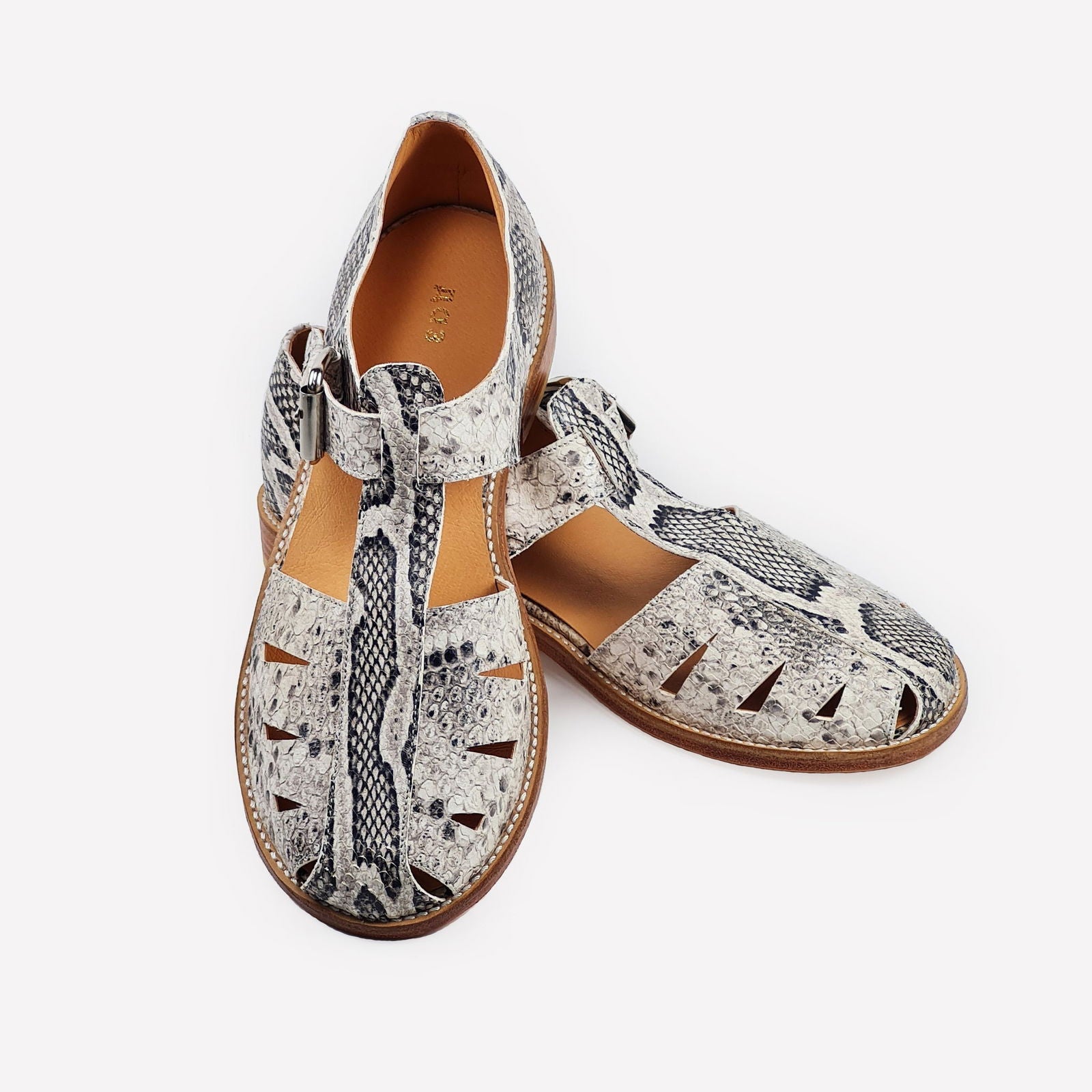 Handmade Snake Print Sandals - Kotikauppa