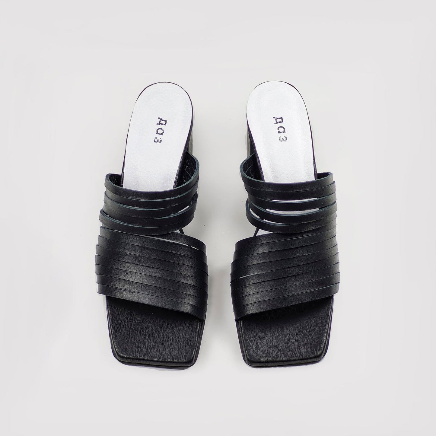 Handmade Strappy Matt Leather Sandals - Black - Kotikauppa