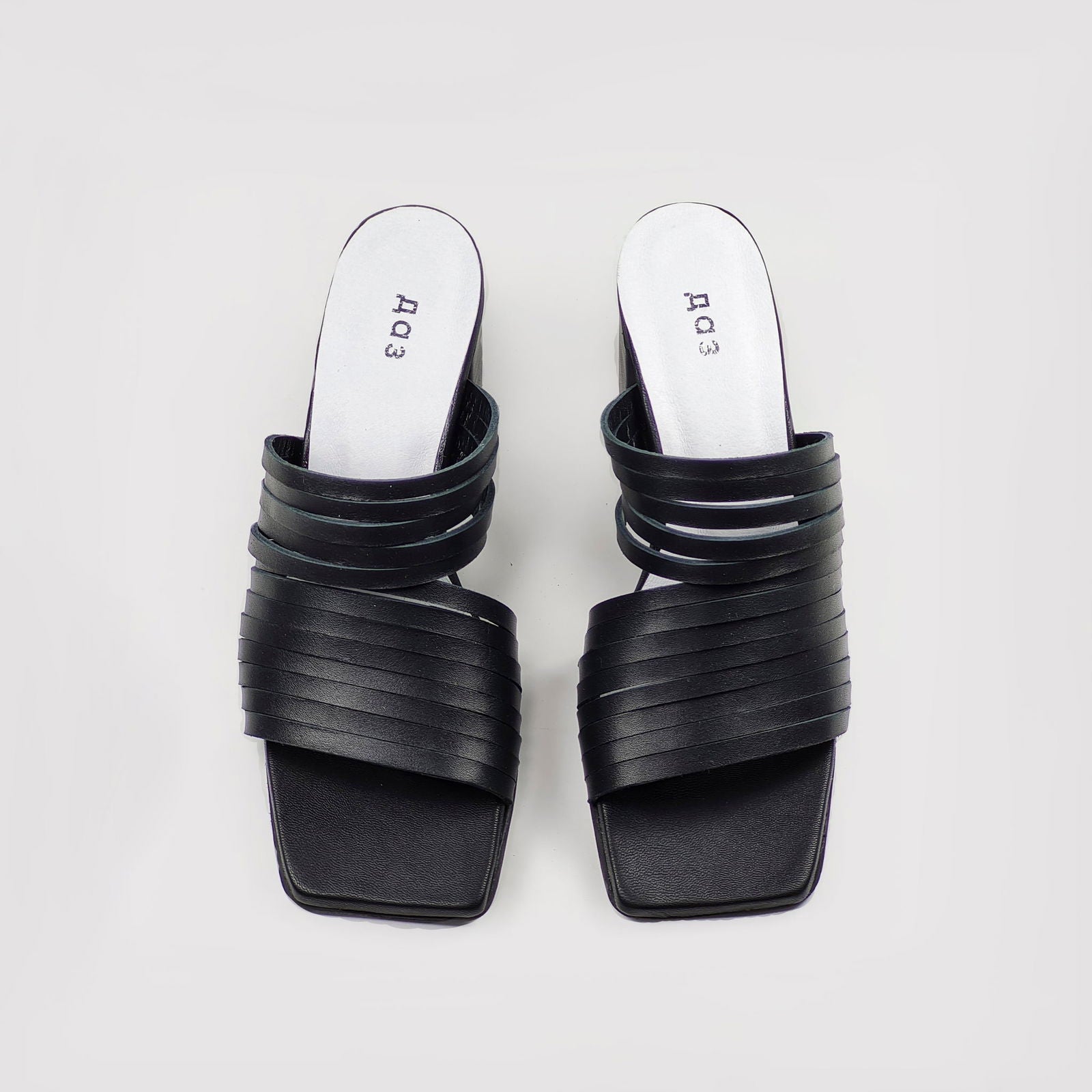 Handmade Strappy Matt Leather Sandals - Black - Kotikauppa