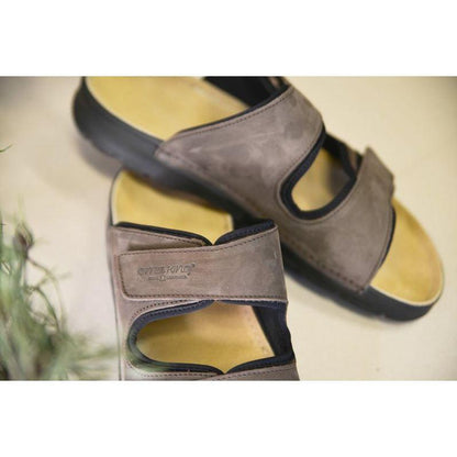 Madise Sandals - Brown