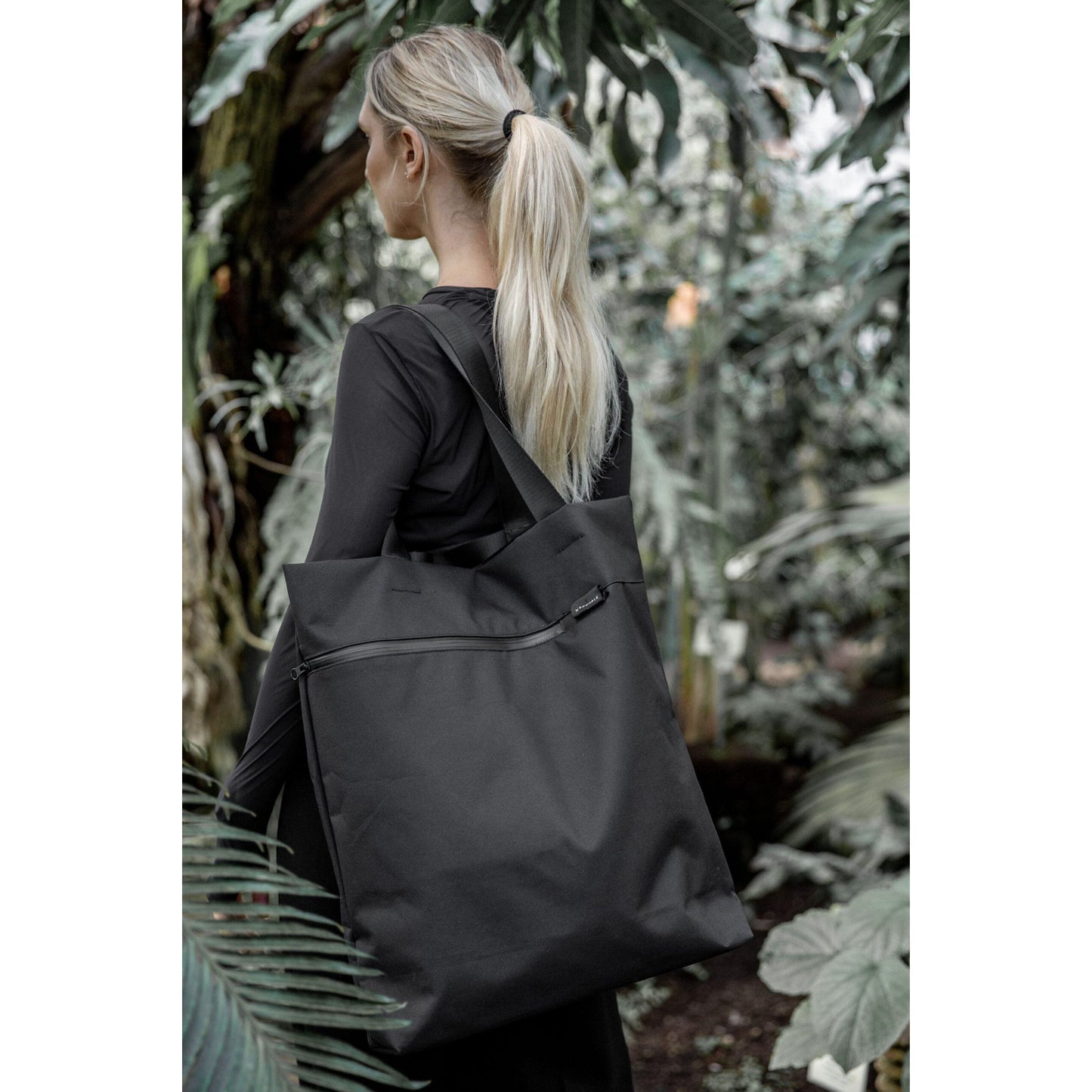 VIK Tote Bag - Large