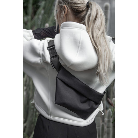 OSLO Cross Body Bag
