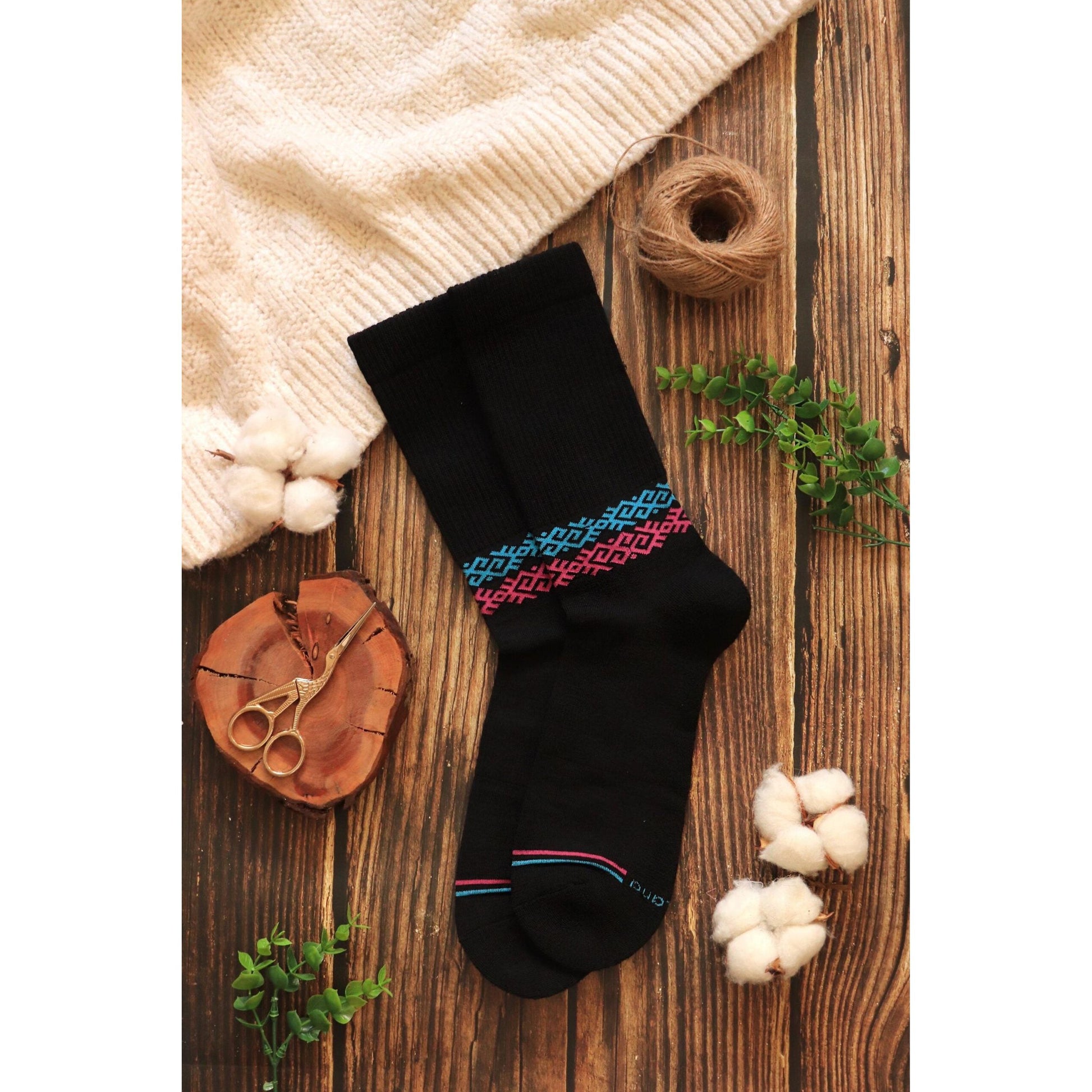 Athletic Cushioned Merino Wool Socks, Unisex